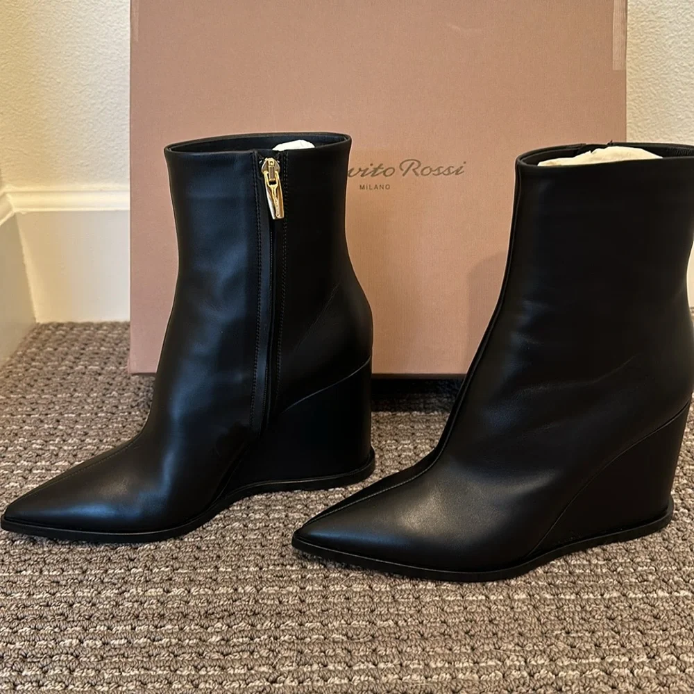 NWT Gianvito Rossi ankle boot - Picture 2 of 9